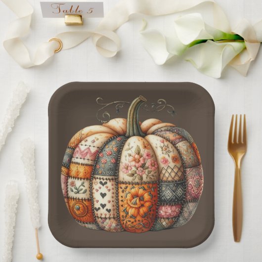 ブラウン&オレンジ秋パッチワークパンプキン ペーパープレート (ウェディング)