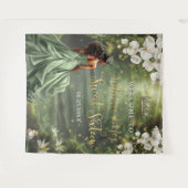 ブラウン・プリンセスとカエル・セージグリーンのドレス スイート16 タペストリー (正面(横))