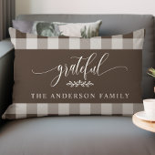 ブラウン&ホワイトバッファローチェック感謝パーソナライズされた ランバークッション