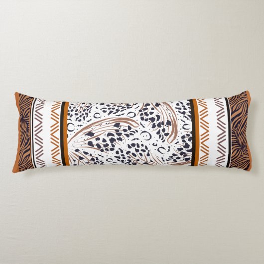 ブラウン、錆、ブラックアニマルプリントグラフィックス ボディピロー (正面)