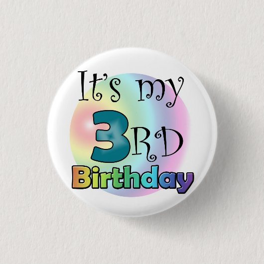 ブラウ私の3歳の誕生日だ 缶バッジ (正面)