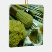 ブラシと絵を描 セラミックオーナメント (右)