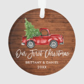 ブラシスクリプトウッドヴィンテージトラック初めてのクリスマス オーナメント (裏面)