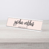 ブラシスクリプトガーリー赤面ピンク デスクネームプレート (正面)