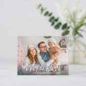 ブラシスクリプトメリーと明るい家族のフォトホリデー ポストカード (スタンド正面)