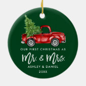 ブラシスクリプト初めてのクリスマスヴィンテージトラックグリーン セラミックオーナメント (裏面)