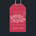 ブラシモダンスクリプトブライトクリスマスギフトラベル赤 ギフトタグ<br><div class="desc">この素晴らしギフトのラベルでスタイリッシュぶら下がったはパーソナライズされた、このホリデーシーズンを発表するスクリプトフォントで「メリー・クリスマス」をフィーチャー。ボタンを使カスタマイズ用して高度な編集オプションを選択このデザインで更に多くの作品のために私たちのオンラインストアを買う！</div>