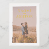 ブラシ仕上げオーバーレイ結婚式の日付の実在金ゴールドを保存 箔招待状 (正面)