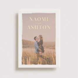 ブラシ仕上げオーバーレイ結婚式の日付の実在金ゴールドを保存 箔招待状