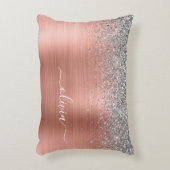 ブラシ仕上げ金属バラ金ゴールド銀グリッターモノグラム アクセントクッション (正面(垂直))