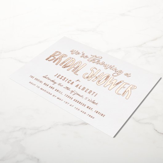 ブラシ付ききらめくブライダルシャワー金ゴールド 箔招待状 (回転した状態)