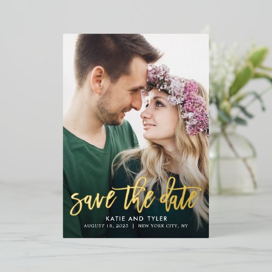 ブラシ付き実在チャームフォイル日付カードを保存 箔招待状 (立ち正面)