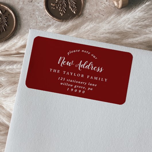 ブラシ付き赤お問い合わせ新しいアドレス ラベル