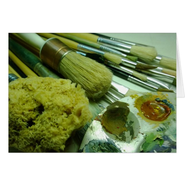 ブラシ及びペンキ (正面横)