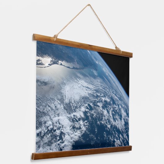 ブラジルのウルグアイ縁どの南端。 吊り下げ型タペストリー (傾斜あり)