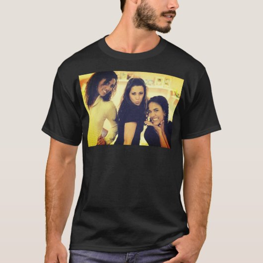 ブラジルの女の子Tシャツ Tシャツ (正面)