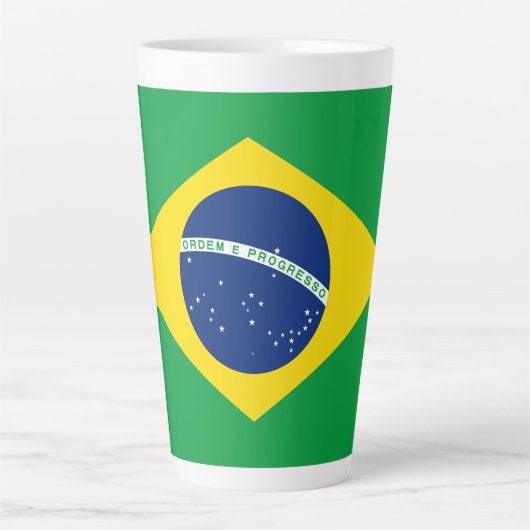 ブラジルの愛国的な旗 カフェラテマグ (正面)