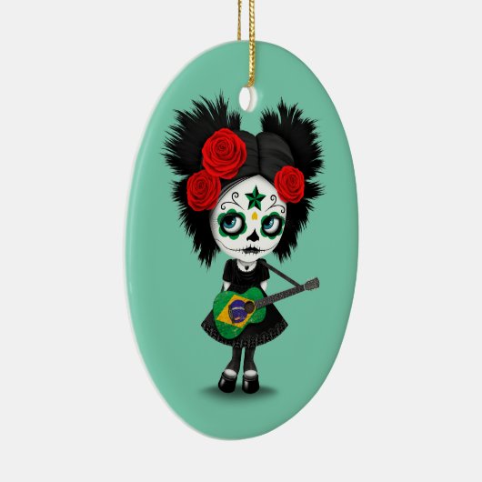 ブラジルの旗のギターを演奏している砂糖のスカルの女の子 セラミックオーナメント (右)