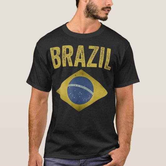 ブラジル国旗サッカー・ブラジル・サッカーヴィンテージ Tシャツ (正面)