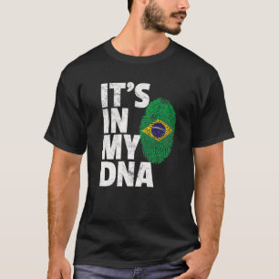 ブラジル国旗私のDNAクリスマスGIFに入ってる Tシャツ