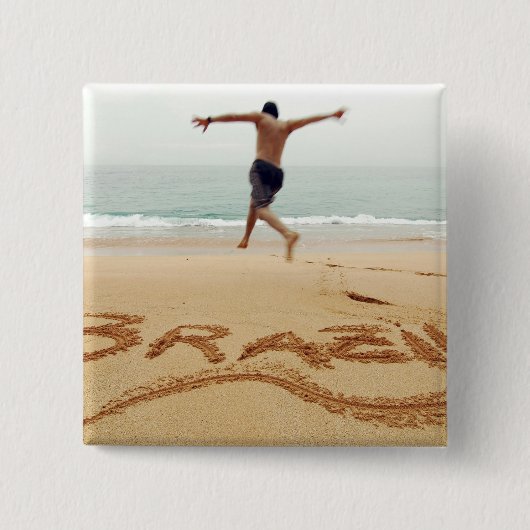 ブラジル水着を着た裸の男性 缶バッジ (正面)