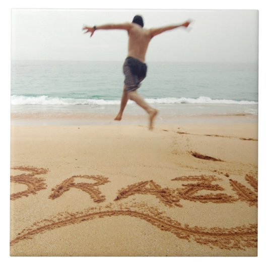 ブラジル.水着を着た素裸の男 タイル (正面)