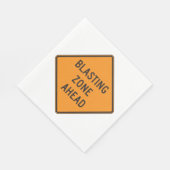 ブラストゾーン前方の道路標識 スタンダードランチョンナプキン (角)