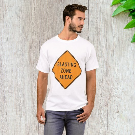ブラストゾーン前方の道路標識 Tシャツ