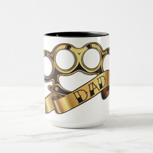 ブラスナックルの入れ墨のパパのマグ マグカップ (中央)