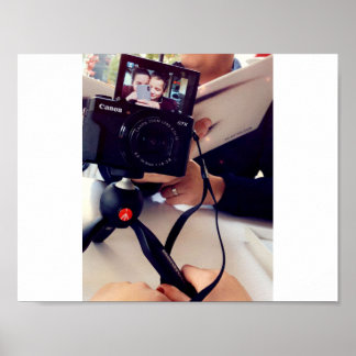 ブラタイリー…アニーとヘイリーのポスター💜 ポスター