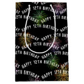 ブラックで12誕生日花火を楽しむ ミディアムペーパーバッグ (正面)