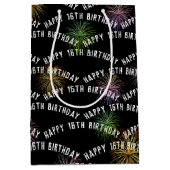 ブラックで16誕生日花火を楽しむ ミディアムペーパーバッグ (正面)