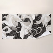 ブラックとクリームバロックの渦巻き旋回でウィムジー バスタオル (バスタオル)