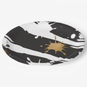 ブラックとゴールドのペーパープレート ペーパープレート (アングル)