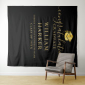 ブラックとゴールドのモダンな卒業写真用背景 タペストリー (インサイチュ(横))