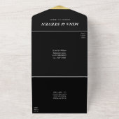 ブラックとゴールドの世界地図のウェディング オールインワン招待状 (外側)