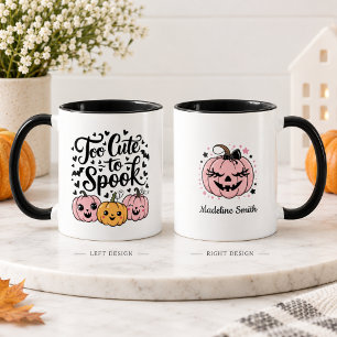 ブラックとピンクのハロウィン・パンプキン Too Cute To Spook マグカップ