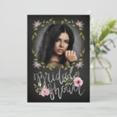 ブラックとピンクのフローラユニークフォトブライダルシャワー 招待状 (スタンド正面)