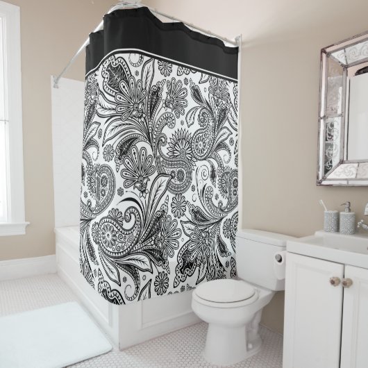 ブラックとホワイトのパイスリーパターン シャワーカーテン (インサイチュ)