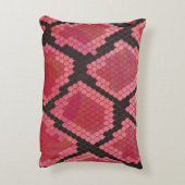 ブラックとレッドのヘビのプリント アクセントクッション (裏面(縦))