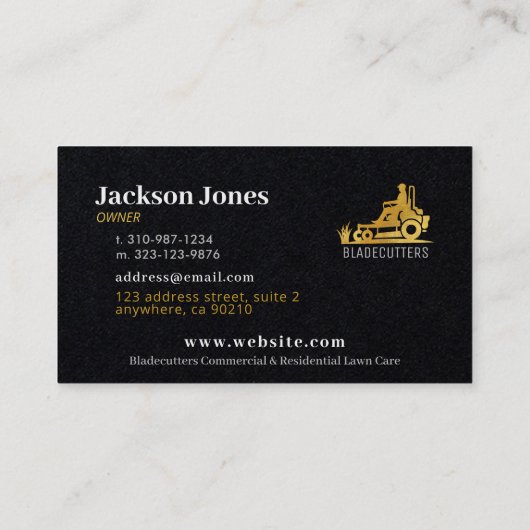 ブラックと金ゴールドの気に芝生とモウィングの名刺 名刺 (裏面)