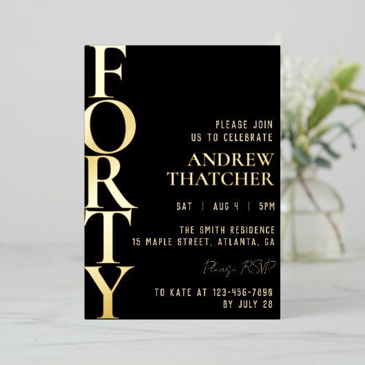 ブラックと金ゴールドオス誕生日フォイル招待状 箔招待状 (立ち正面)