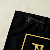 ブラックと金ゴールドパーソナライズされたモノグラムと名前 ビーチタオル (インサイチュ)