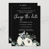 ブラックに白とダスティーブルーの花 白い&ダスティーブルーの花のブラック 日程変更カード 招待状 (正面/裏面)