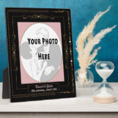 ブラックに金の巻き物とピンクのマット - 個人名入り フォトプラーク (側面)