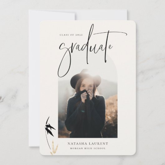 ブラックの筆記体肖像卒業アーチ写真 案内状 (正面)