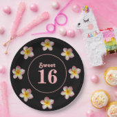 ブラックの紙皿にSweet+16とピンクの花 ペーパープレート (パーティー)