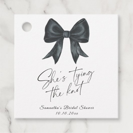 ブラックの蝶ネクタイ 彼女は結婚する ブライダルシャワー フェイバータグ (正面)