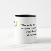 ブラックはっきりした引用文マやる気を起こさせるグ マグカップ (中央)