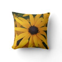 ブラックアイドスーザンフォトイエローガーデン装飾用クッション